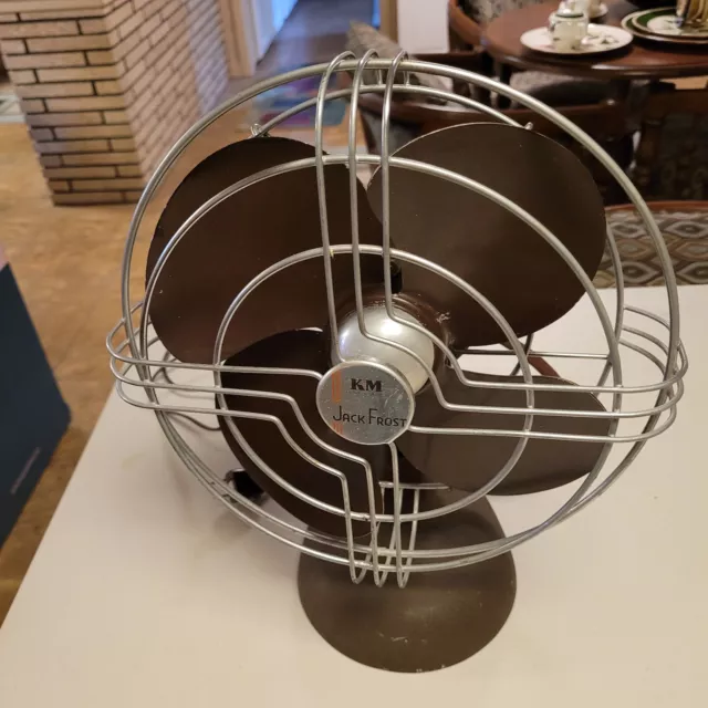 Knapp  Monarch 11" Jack Frost Vintage fan