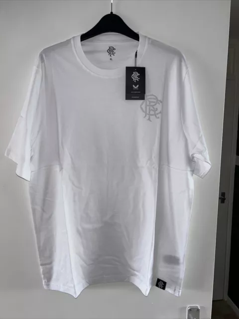 BNWT Authentic Castore Glasgow Rangers Core Cotton T-Shirt Size XL = 44/46”