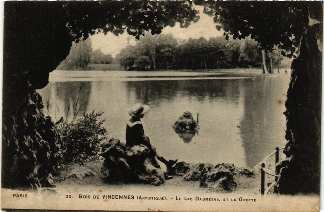 CPA PARIS 12e-Bois de Vincennes-Le Lac Daumesnil et la Grotte (322713)