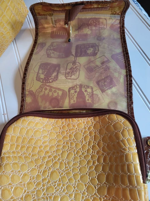 Samantha Brown Croco-Embossed Travel Bag With 2 Accessory Bags.  Yellow/Brn Nwot 2
