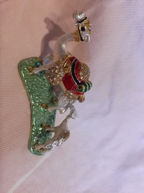 CAMEL & BABY Metal Enamel Bejewelled Hinged Pill Trinket Box Magnetic Clasp