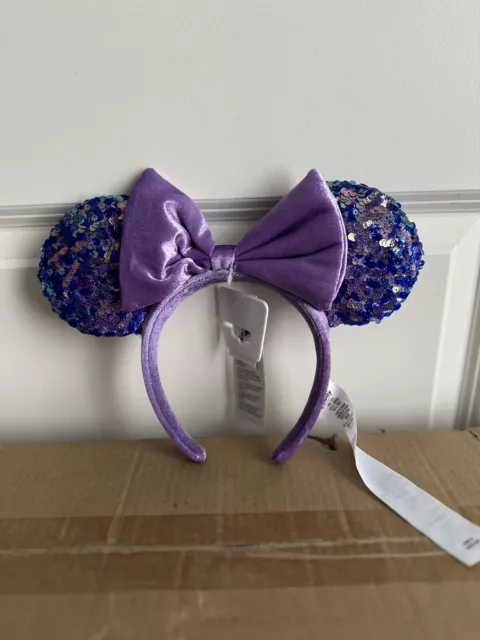 NEW Disney Purple Minnie Mouse Bow Sequins Potion Iridescent Headband Ears 2023