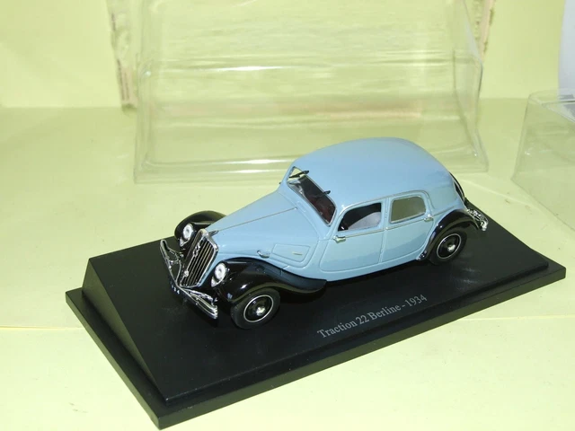CITROEN TRACTION 22 BERLINE 1934 Bleu Gris UNIVERSAL HOBBIES 1:43 blister