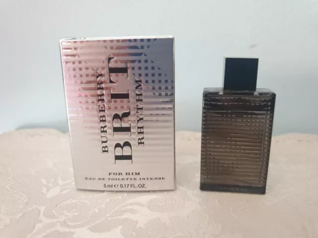 Burberry brit rhythm intense parfumo top