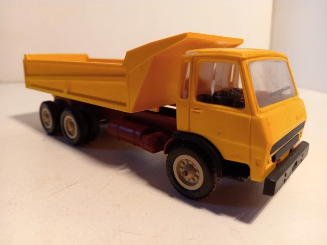 CAMION BERLIET MAQUETTE Lbs Grh 230 6X4 1976 Jaune 1:43 Made In France EUR 50,00 - FR