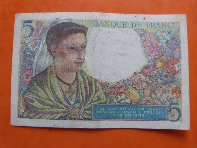 Billet De 5 Francs  Berger  Du  5-4-1945  Alphabet 133  En   Ttb 2