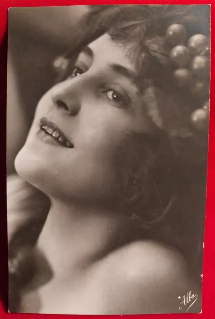 Cartolina Attrice  Alba Arnova