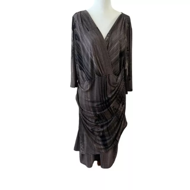 Elana Kattan Dress Pull On Empire Waist Ruched Side 3/4 Sleeve Neutral Stripes