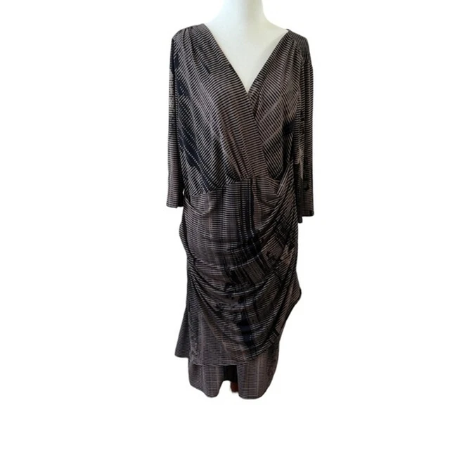 Elana Kattan Dress Pull On Empire Waist Ruched Side 3/4 Sleeve Neutral Stripes