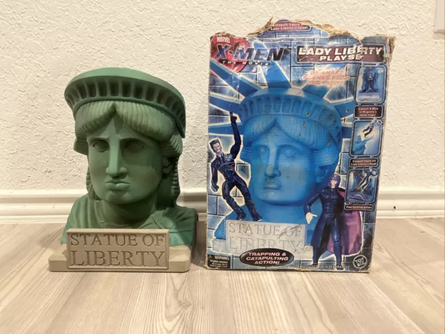 VTG Marvel X-Men The Movie Lady Liberty Playset Toy Biz 2000
