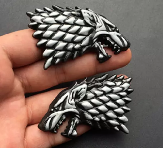 2pcs Metal Game of Thrones House Stark Wolf Head Car Emblems Badge Decal Sticker 2