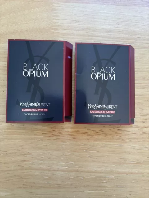 Yves Saint Laurent Black Opium Over Red  2 x 1.2ml eau de parfum Travel spray