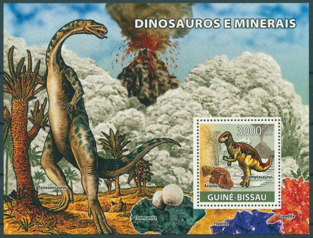 Guinea-Bissau 2008 MNH Dinosaurs & Minerals Stamps Prehistoric Animals 1v S/S