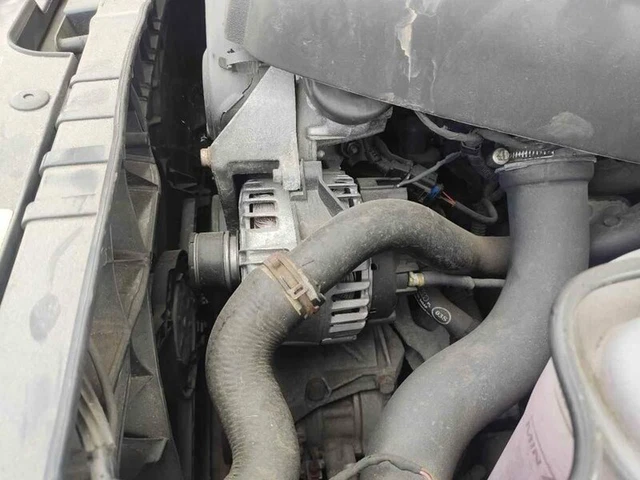 03L903023L alternateur pour AUDI A4 2.0 TDI 2007 1156775
