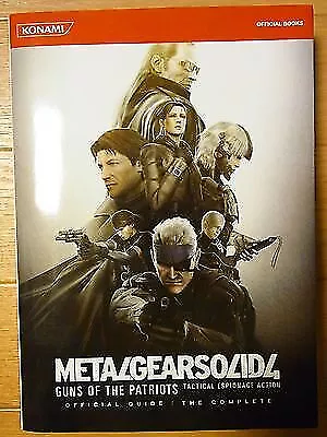 Guida ufficiale di Metal Gear Solid 4 il libro completo Konami Japan