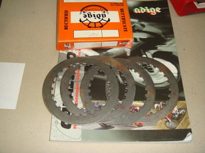 Adige serie 6+1 dischi frizione guarniti Adige codice HO22 HONDA 350 
