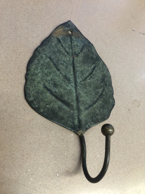 Vintage Copper Brass Leaf pattern coat hook Great Patina 4