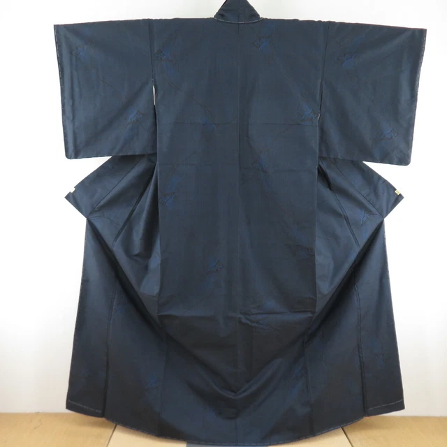 Tsumugi kimono Silk Oshima tsumugi Japanese folding fan pattern Navy 63.0inch