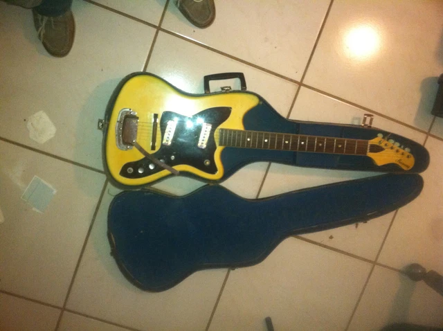 Rare Harmony 1960s bobkat vintage rare PICKUP/Pay Cash Local only Ocoee Fl