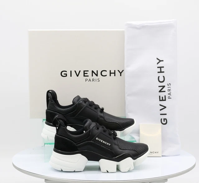 Givenchy outlet womens trainers