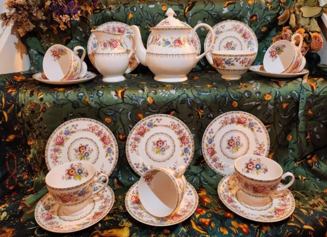 Vintage Royal Grafton Fine Bone China "Malvern" Country Flowers Tea Set