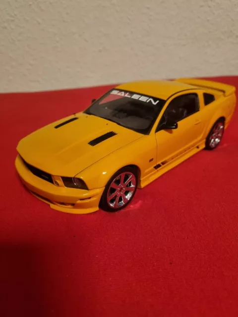 AutoArt Ford Mustang GT Saleen 1:18