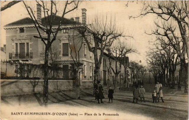 CPA AK St-SYMPHORIEN-d'OZON - Place de la Promenade (653266)