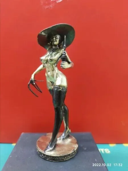12cm Chinese Old Bronze Copper Statue Hand Carved Nude Witch