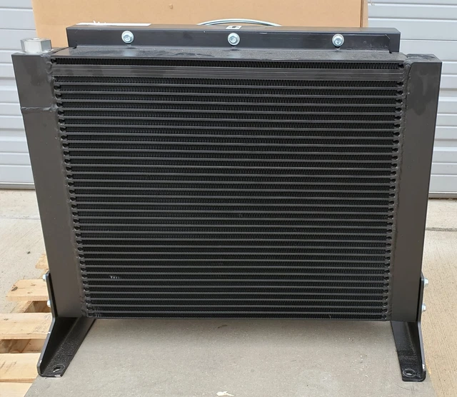 AKG Thermal Systems Forced-Air Bypass Hydraulic Oil Cooler Fan HR100-0372-BP45