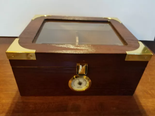 Qualitas Traditum Quality Importers Wood & Brass Beveled Glass Top Cigar Humidor