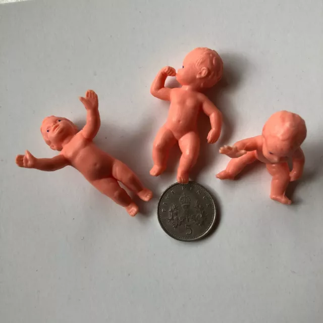 Dolls House BABY Crawling/Sitting/Lying Nursery Miniature Figures  1:12 Scale