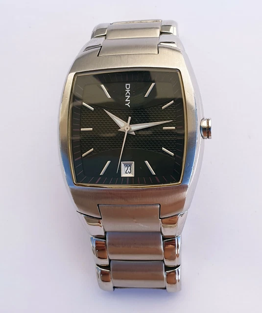 DKNY NY-1198 QUARTZ MEN'S dress watch, SS, Black Date at 6h