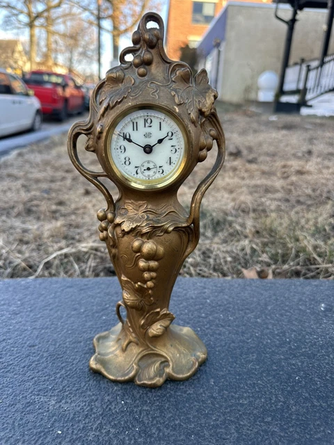 Melody Jane 1:12 Scale Miniature Gold Anniversary Clock – Dollhouse Accessory - View #2