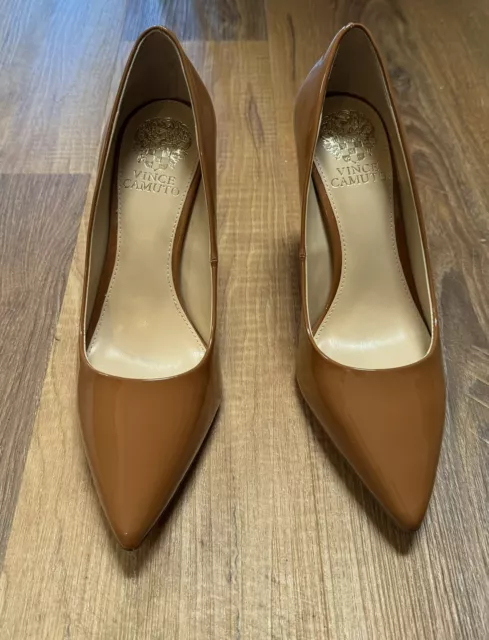 New Women’s Vince Camuto Savilla Carmel Brown Tan Patent Leather Pumps Size 7