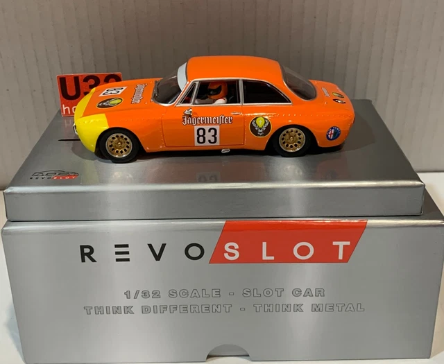 Revoslot ALFA ROMEO GTA coffret Green Valley 1967 - Circuits de Legende