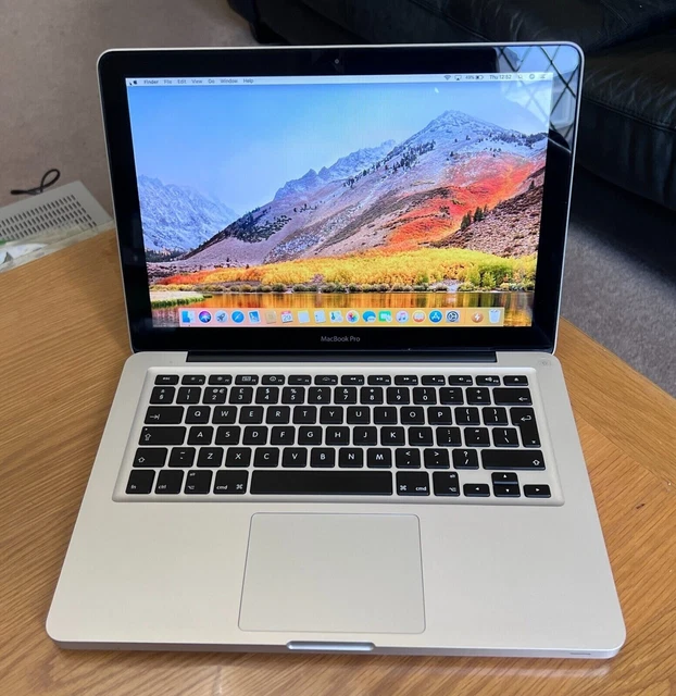 13.3" Apple MacBook Pro Early 2011 - Intel i5 2.3GHz / 8GB RAM / 256GB SSD A1278