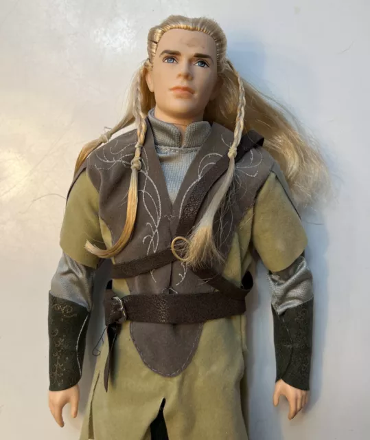 Ken as LEGOLAS The Lord of the Rings Barbie Doll  H1192  2004 Mattel
