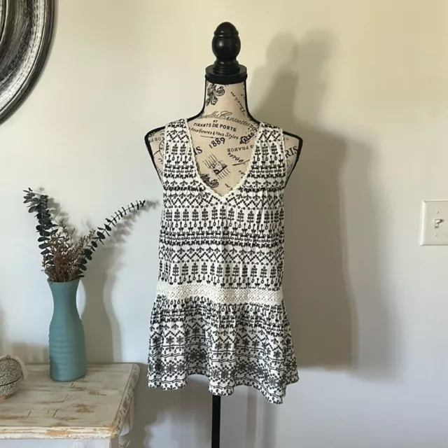 Anthropologie Maeve Cammie Embroidered Eyelet Peplum Sleeveless Top Women's sz S 2