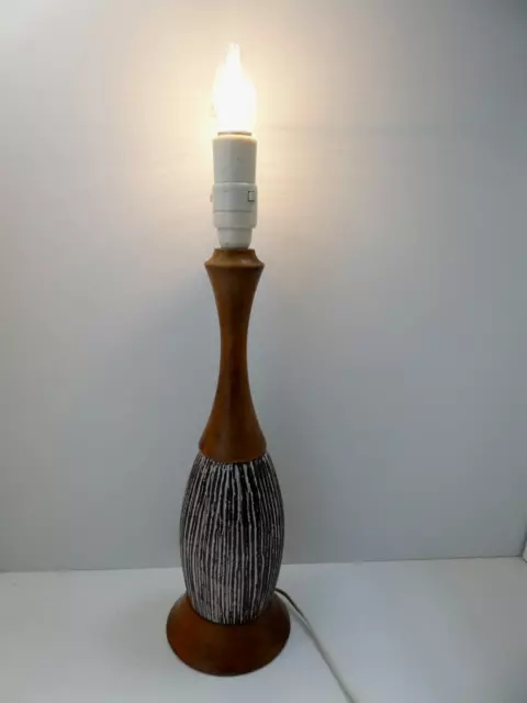 VINTAGE ELLIS AUSTRALIAN POTTERY LAMP BASE TIMBER STEM SGRAFFITO 1960s MCM