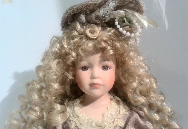 HAUNTED VINTAGE The Emerald Doll Collection BEAUTIFUL Curly Blonde Porcelain 16" 3