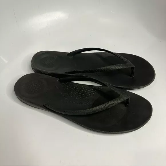 Fitflop black flip flops thongs black comfort sandals size 10