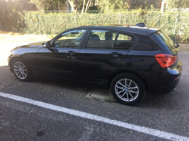 Bmw Serie 1 - 118D Advantage 5Porte Bmw Serie 1 - 118D Advantage 5Porte