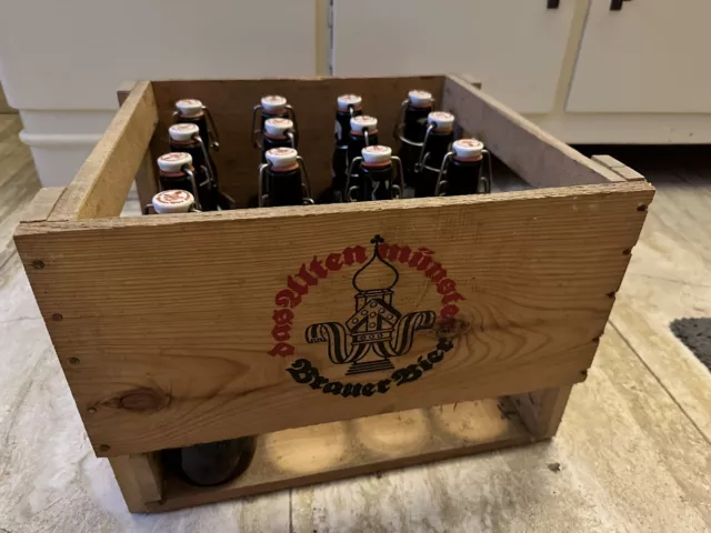 Bierkiste Bügelflasche " Das Altenmünster Brauer Bier "  Porzellanverschluss