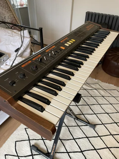 Roland EP 09 Electronic Piano