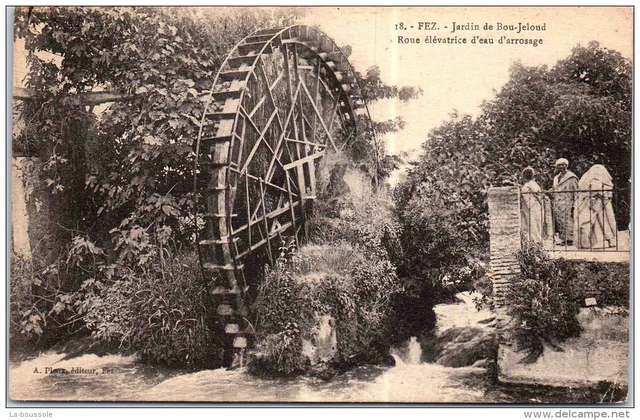 MAROC - FEZ - jardin de Bou jeloud - roue elevatrice