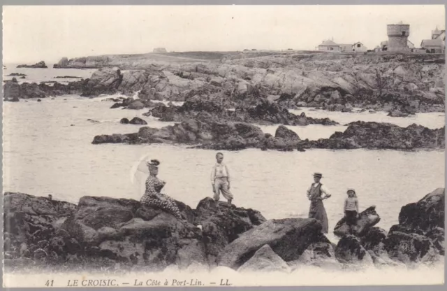 Le CROISIC 44 La Côte à Port Lin et Le MOULIN de Pen Avel CPA animée début 1900