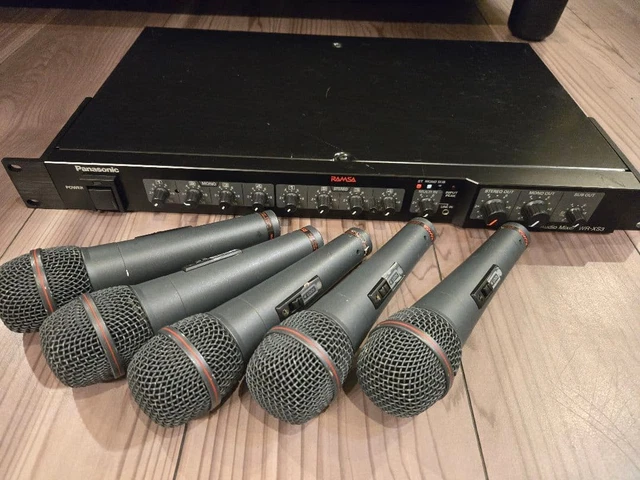 PANASONIC RAMSA WM-D120SW-K Dynamic Microphone with WR-XS3 Audio