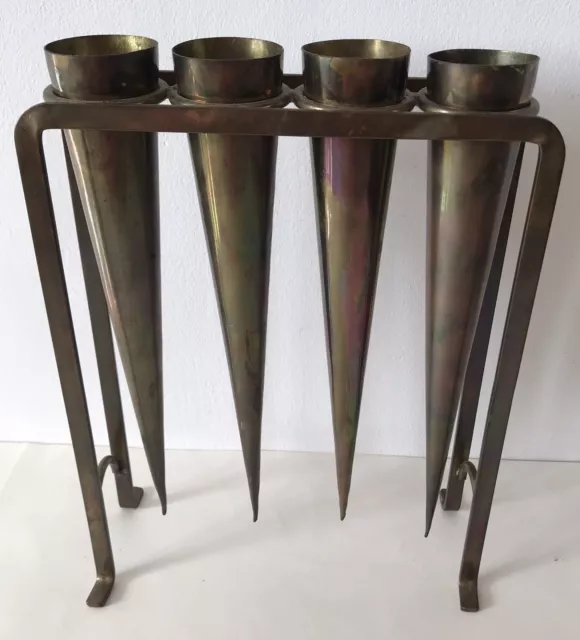 Messing Designvase mit 4 herausnehmbaren Vasen in Bonbon- Tütenform, 50/60er