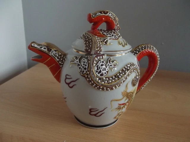 Vintage Japanese Pottery - Yamasan China Tea/Coffee Pot