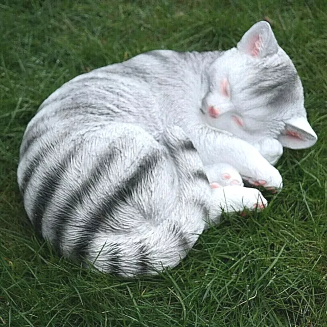 Katze Kater Katzen Mieze Tier Tierfigur Schlafend Dekofigur Grau Weiß Gestreift